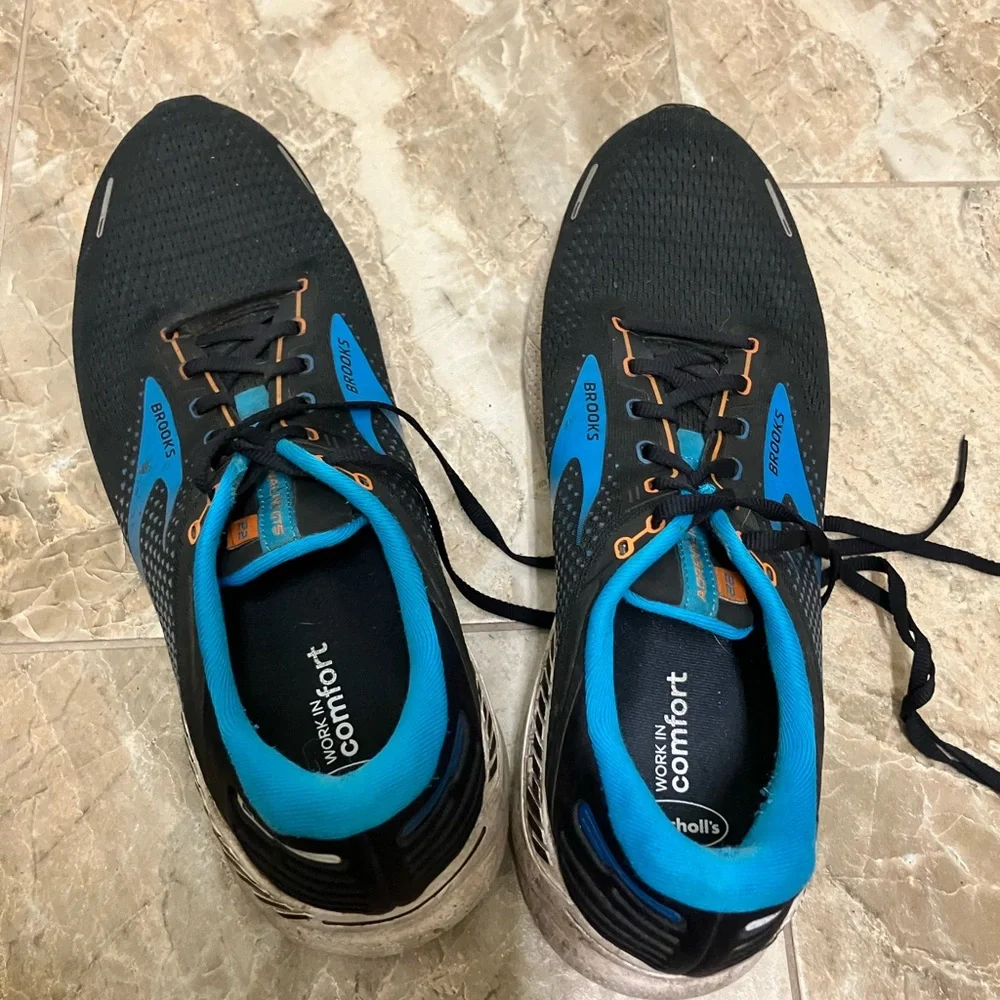 Brooks Adrenaline GTS 22s men’s size 13 black and blue color - Picture 8 of 8